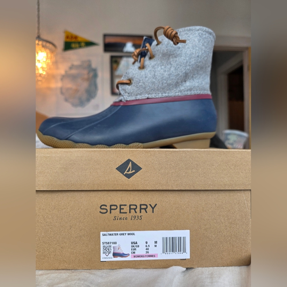 Sperry Saltwater Grey Wool Duckboots - Picture 2 of 3